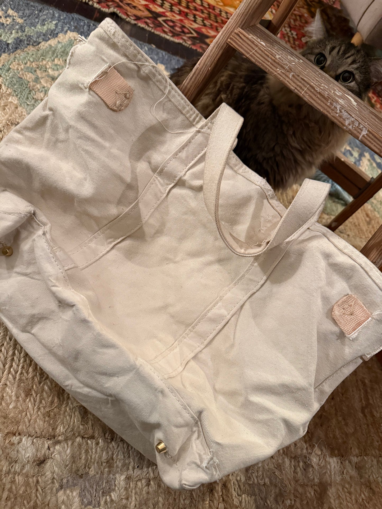 THE BOAT-YARD | THE DISTRESSED LINEMAN