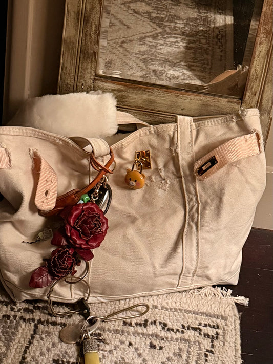 THE BOAT-YARD | THE DISTRESSED LINEMAN